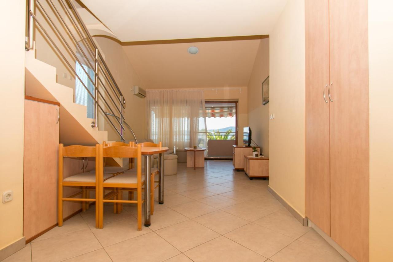 Apartments Matas Sukošan Exterior foto