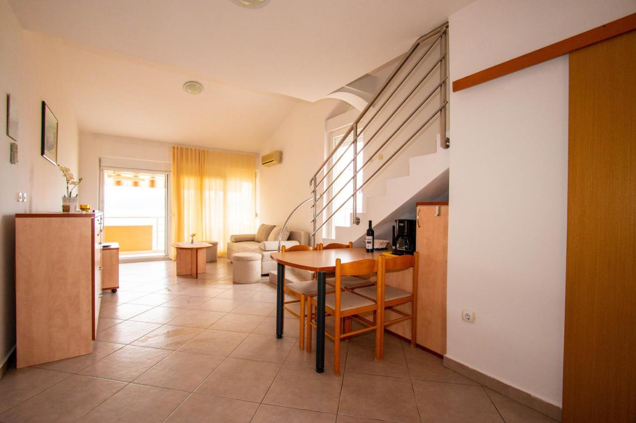 Apartments Matas Sukošan Exterior foto